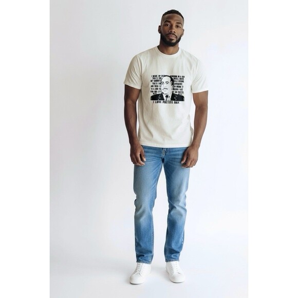 The Office Stanley Men's T-Shirt "I Love Pretzel Day" Unisex White Sz Medium New - Picture 12 of 12